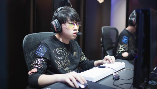 空球的控制 空球的控制