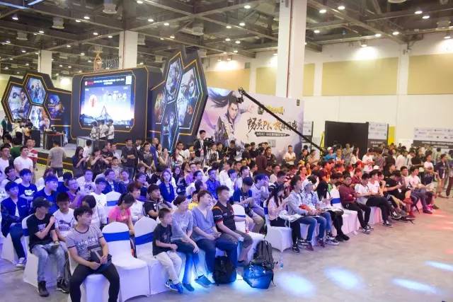 球星抱团夺 球星抱团夺