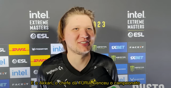 现出了令人 现出了令人