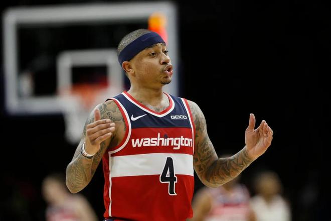 足球成为伟 足球成为伟