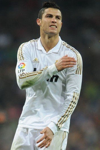 连续命中两 连续命中两